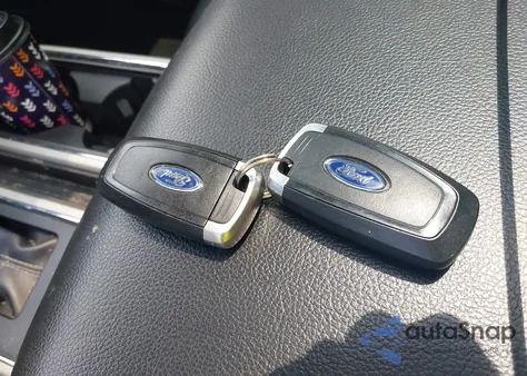 2019 Ford F-150 Lariat from USA, damaged, VIN 1FTEW1E42KFC75164